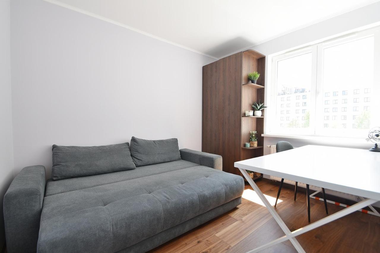 Wola Apartment Varsovia Exterior foto