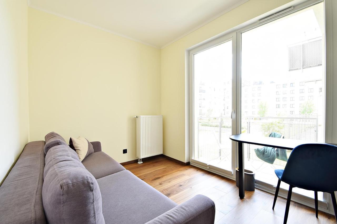 Wola Apartment Varsovia Exterior foto