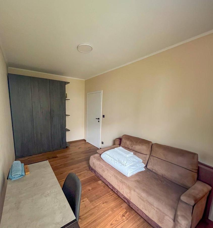 Wola Apartment Varsovia Exterior foto