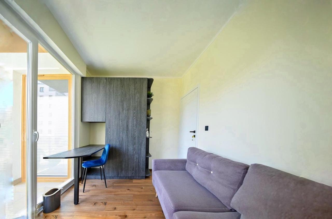 Wola Apartment Varsovia Exterior foto